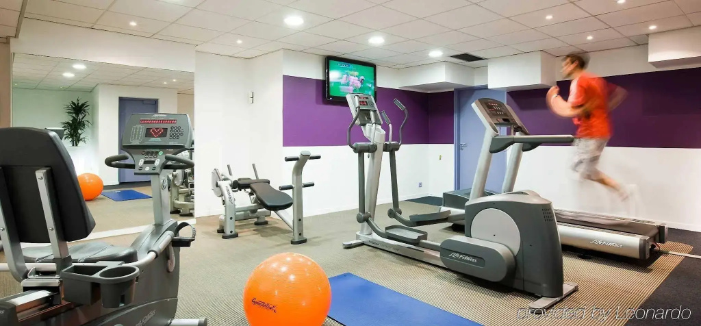 Novotel Paris Vaugirard Montparnasse 8