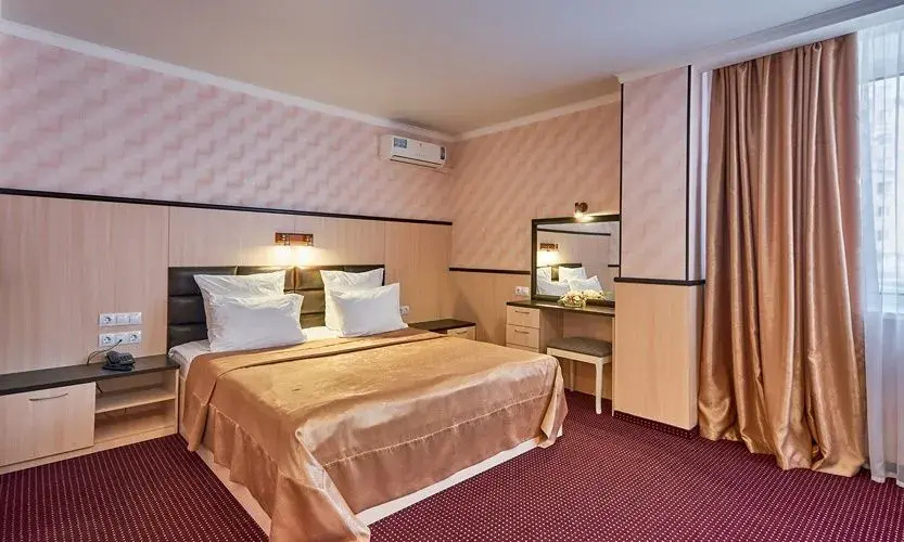 Standard Comfort Double room (full double bed)