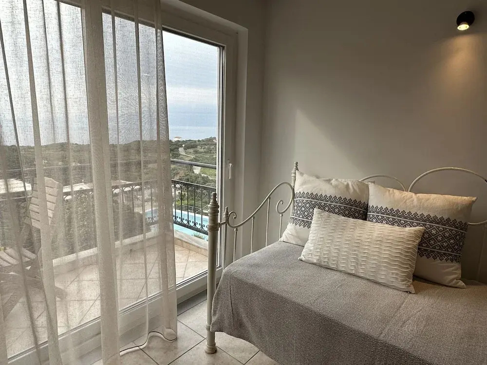 Deluxe Triple room with sea view