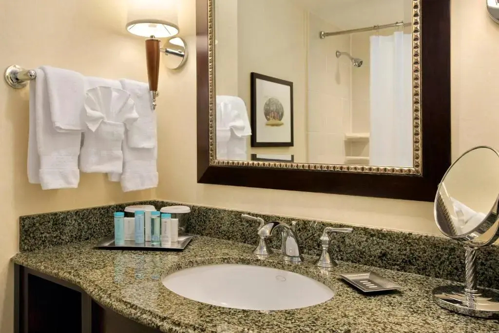 Hilton East Brunswick Hotel & Executive Meeting Center - Chambres