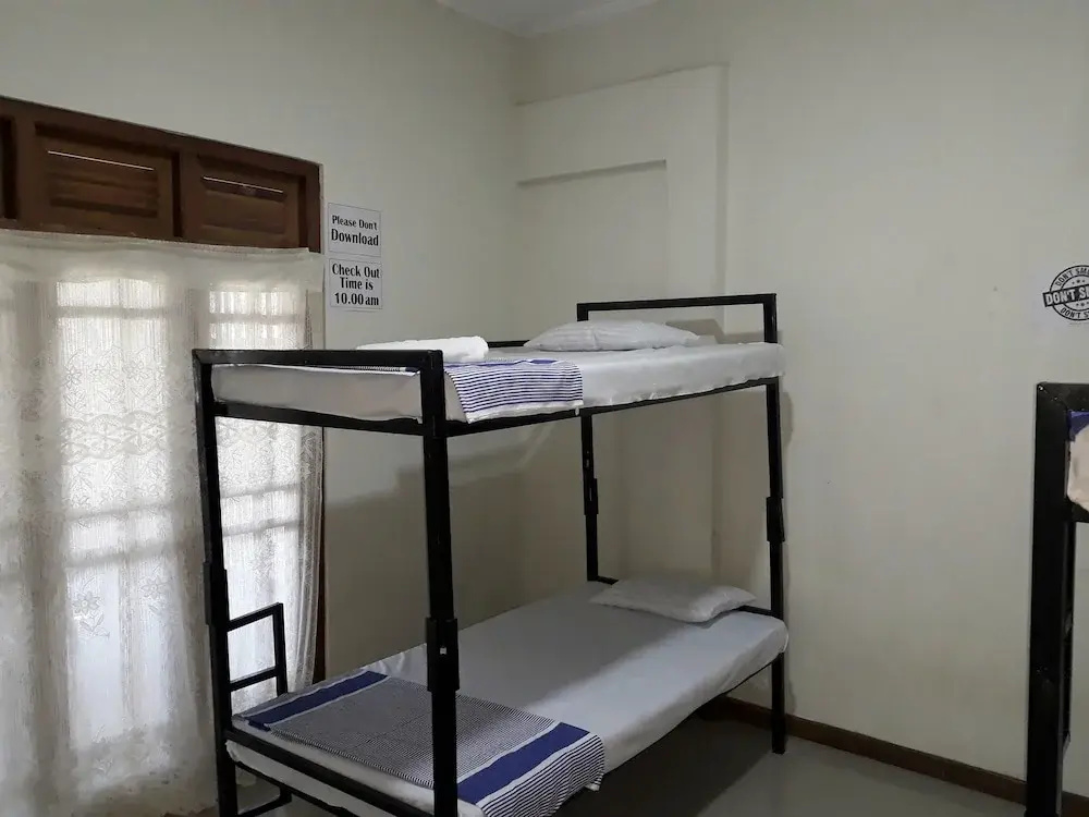 Bed in Dorm (female dorm)