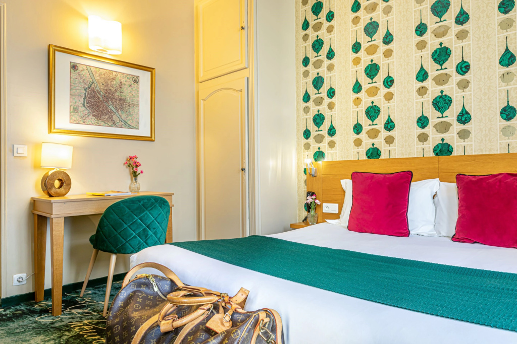 Hotel Romance Malesherbes by Patrick Hayat 22