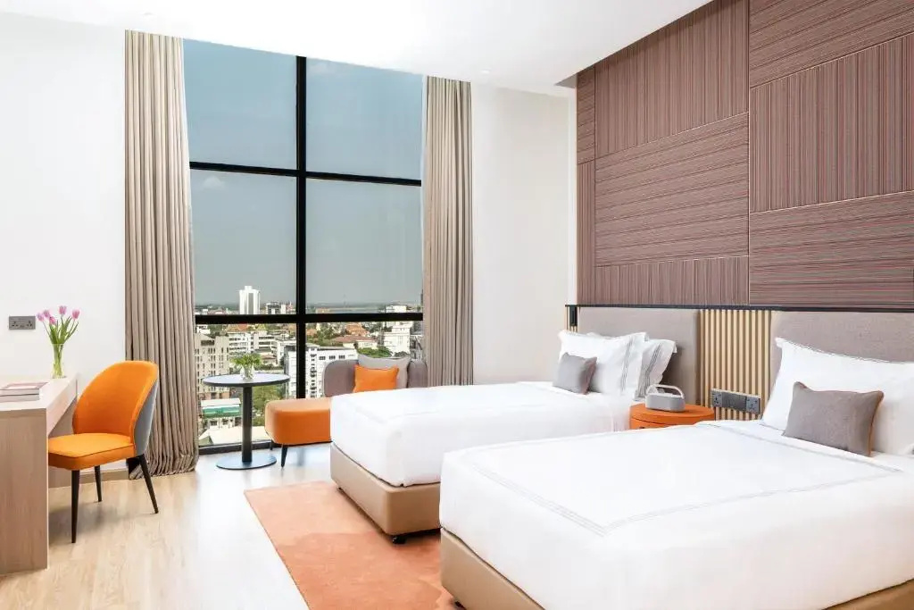 Premier room
