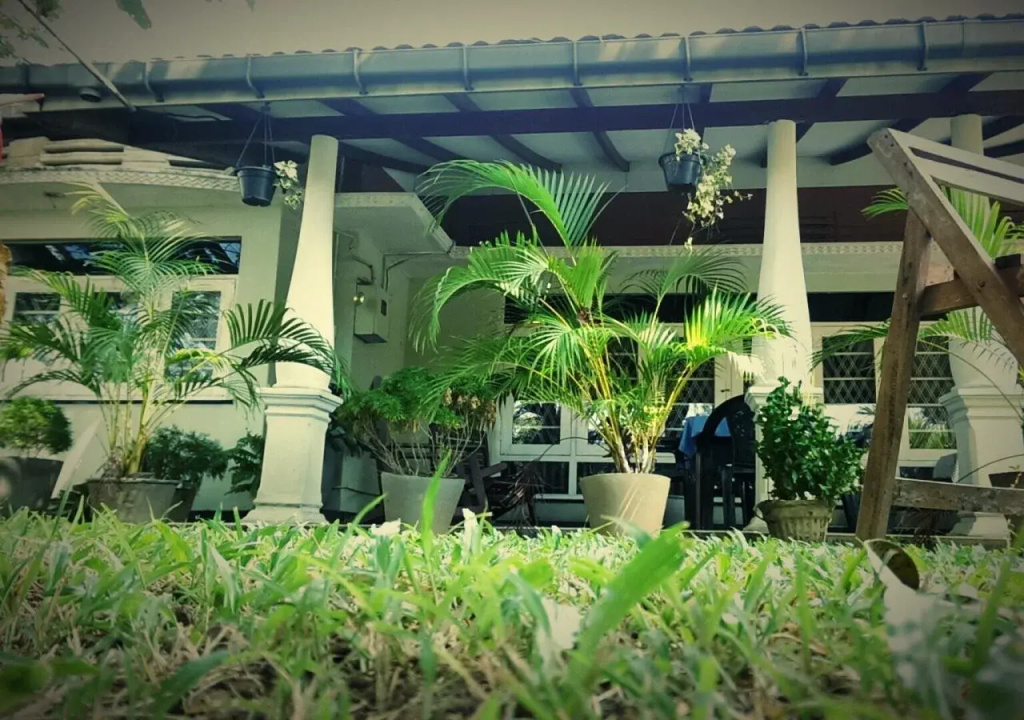 Leisure villa