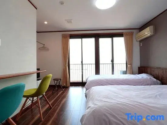 Standard Single room with ocean view (single bed)