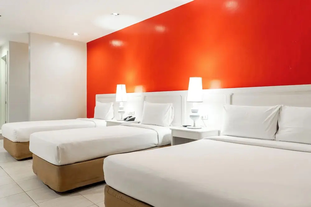 Economy Suite