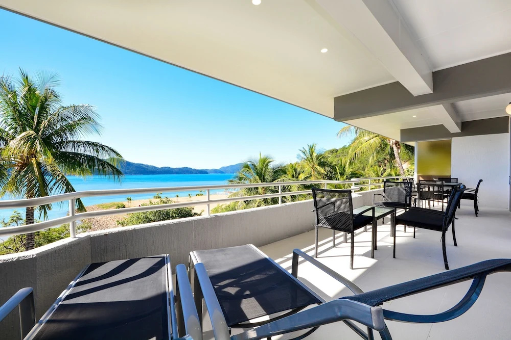 Beachfront Frangipani Apartments