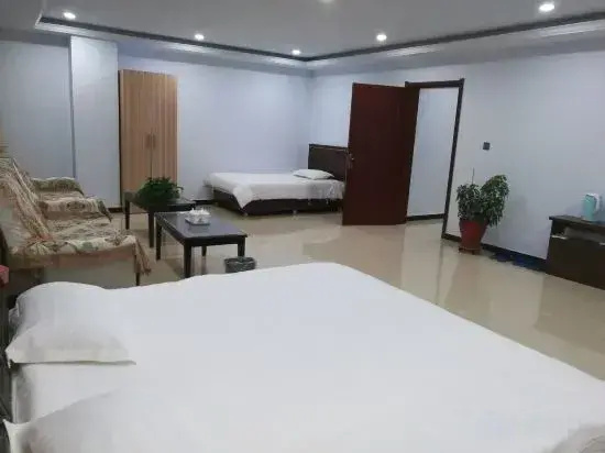 Pingshan Langyi Express Hotel