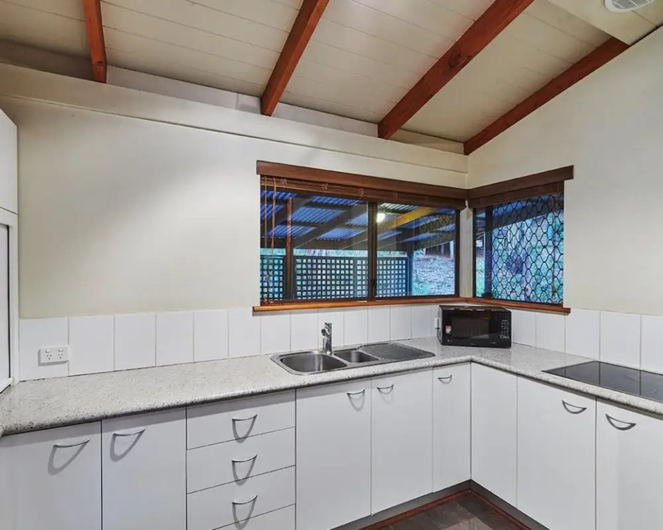 2 Bedrooms Chalet with balcony and with lake view