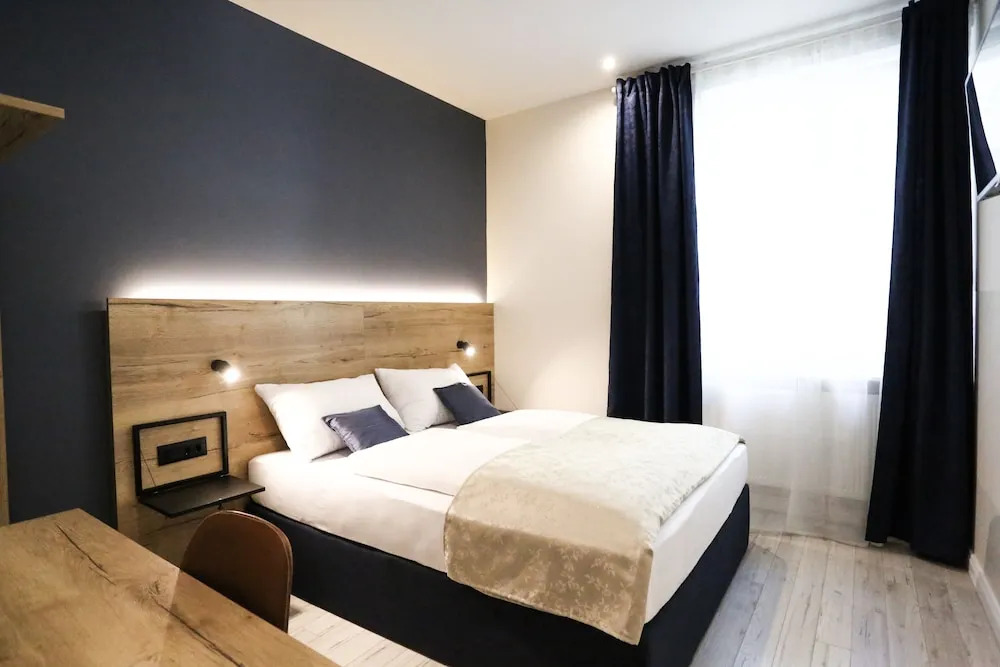 Bed&Breakfast Studio Kairos by null