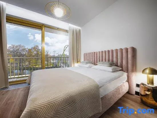 Boulevard Drobnera Residence - Apartments with a view of the Odra River