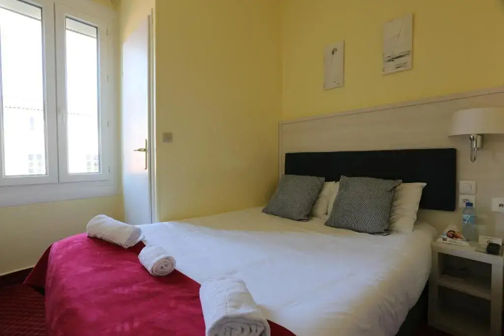 Brit Hotel Bleu Nuit - Chambres