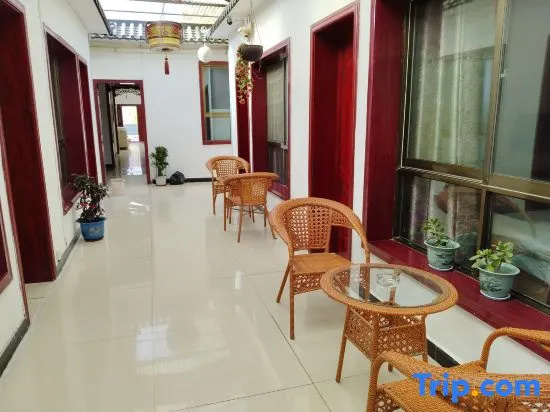 Jiayuguan Sihaiyuan Country Inn