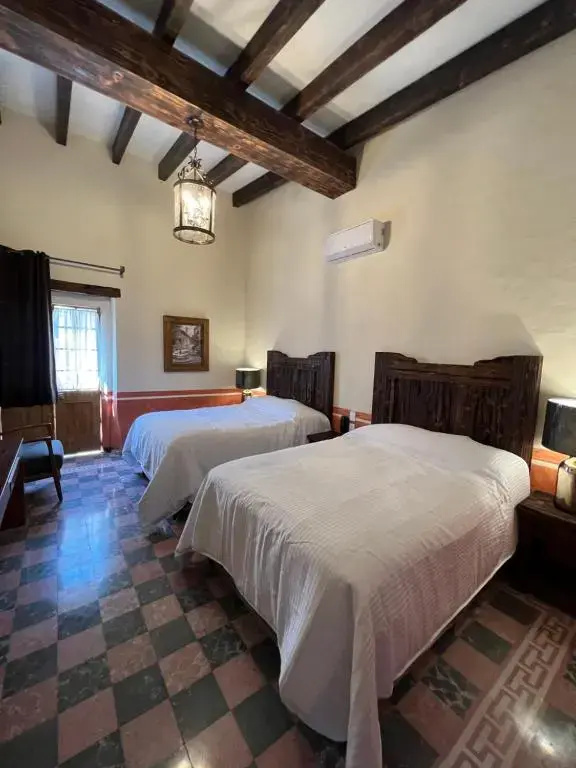 Standard Double room with balcony (twin beds)