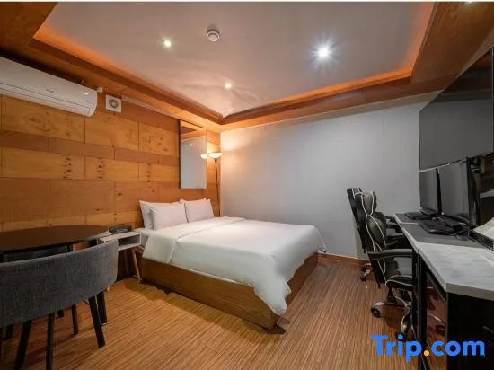 Номер Superior с частичным видом в Good Time Hotel