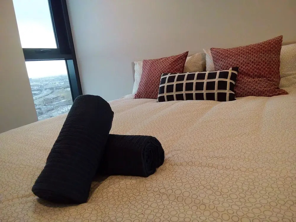 Bright and Cosy Apartment with Terrific View, Cbd - фото 5