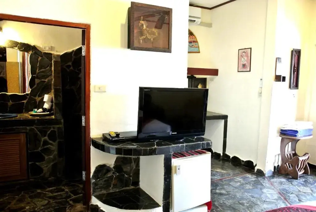 Deluxe Double room with sea view (full double bed)