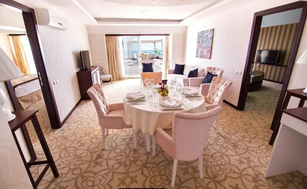 Hotel Izgrev Spa & Aqua Park - Général