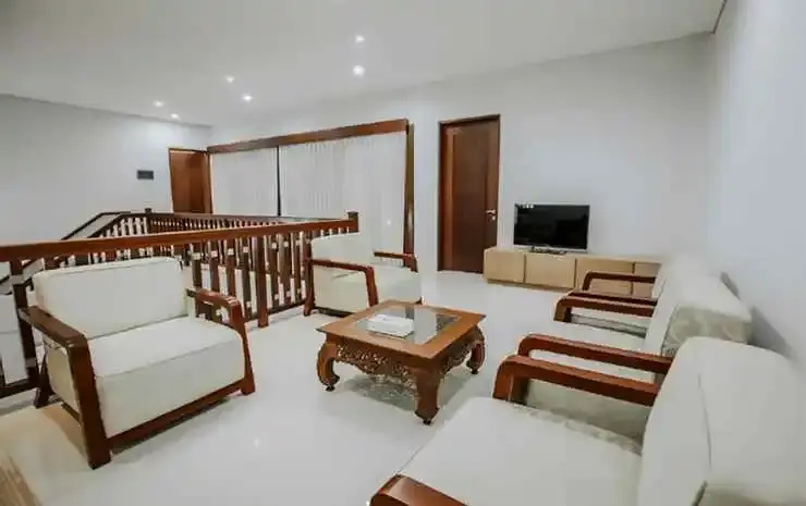 Mimi D. Sunset Kuta Villa - PRIVATE POOL 3 BR