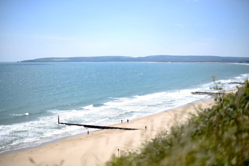 Beach & Waterfront