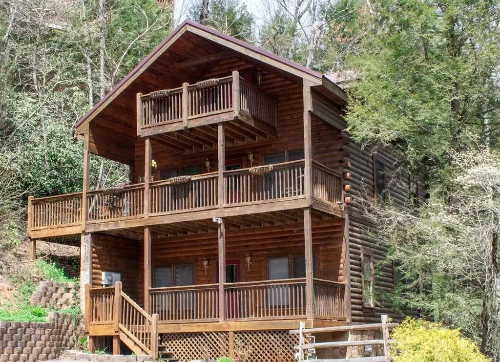 Mountain Shadow Resort