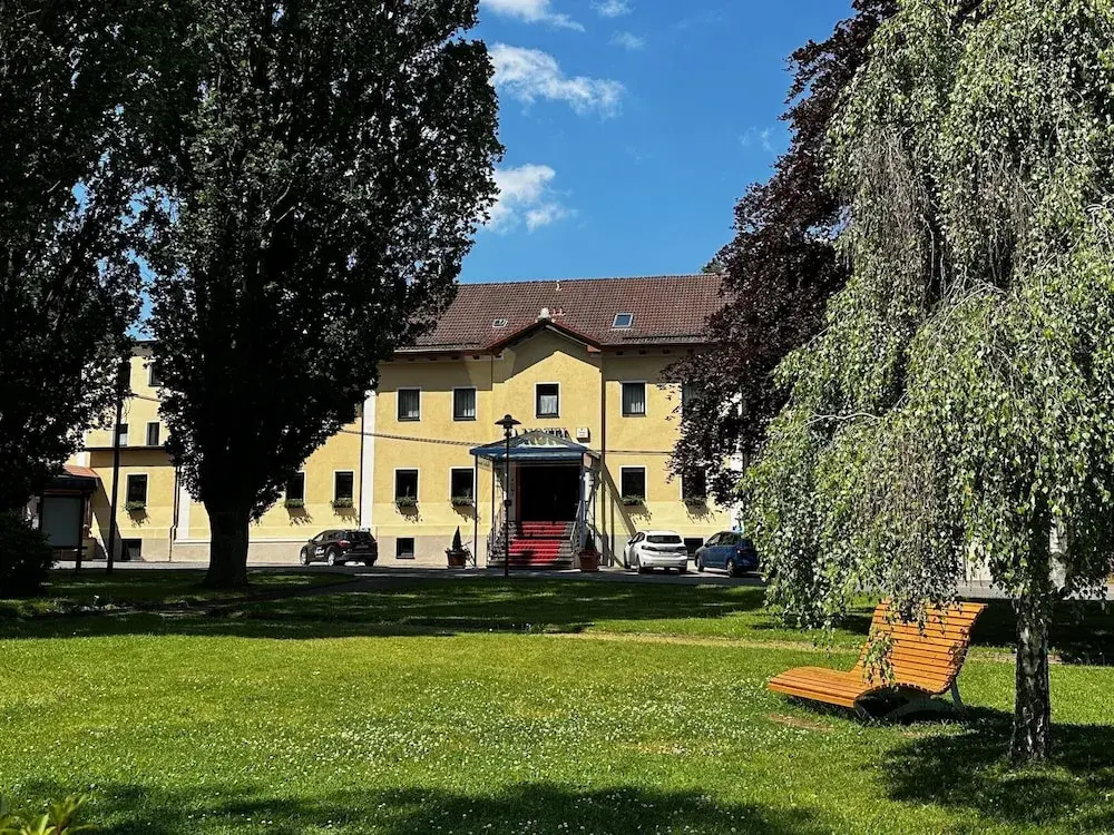 Hotel photo 22