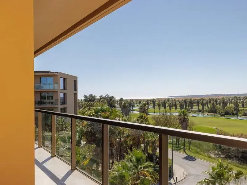 1 Bedroom Suite with balcony