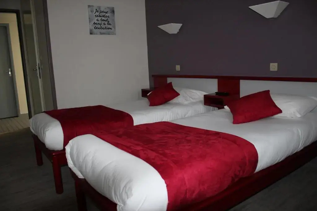 Standard Double room (twin beds)