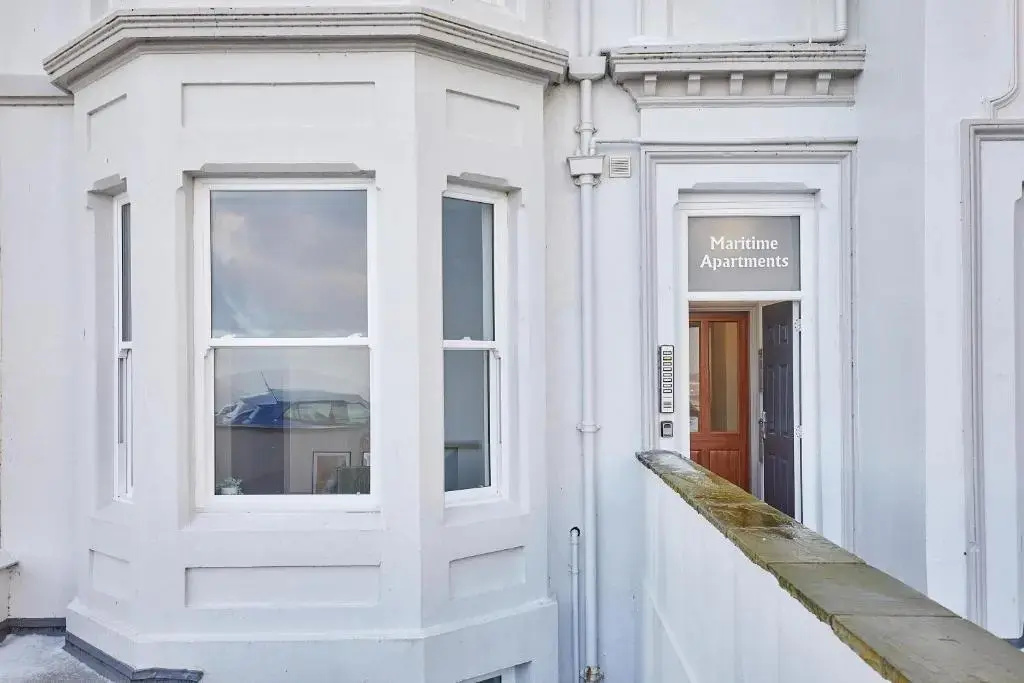 Host Stay 2 Maritime Apartments