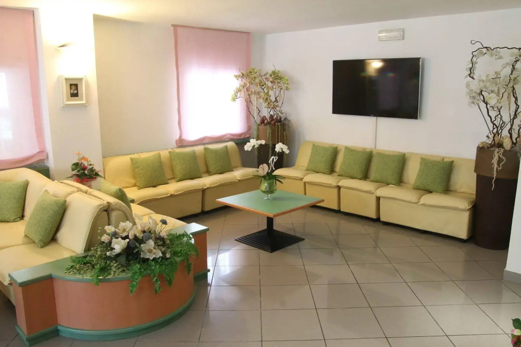 Hotel photo 14