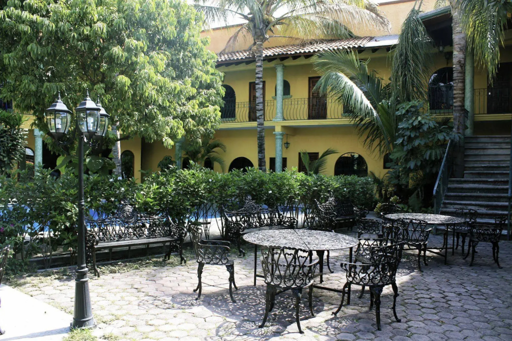 Hotel photo 13