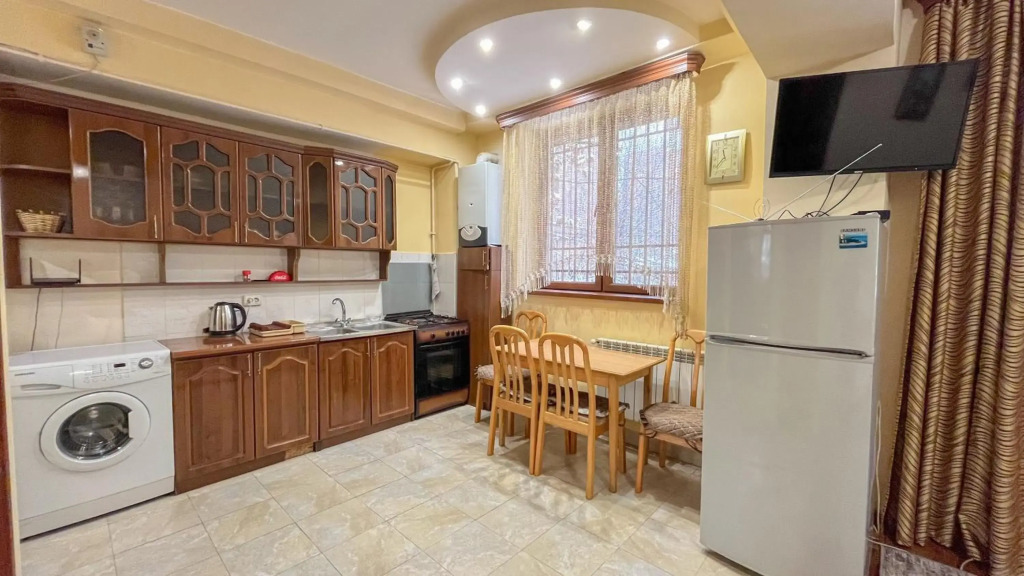 Спокойная квартира в 1.5 этаже - фото 7