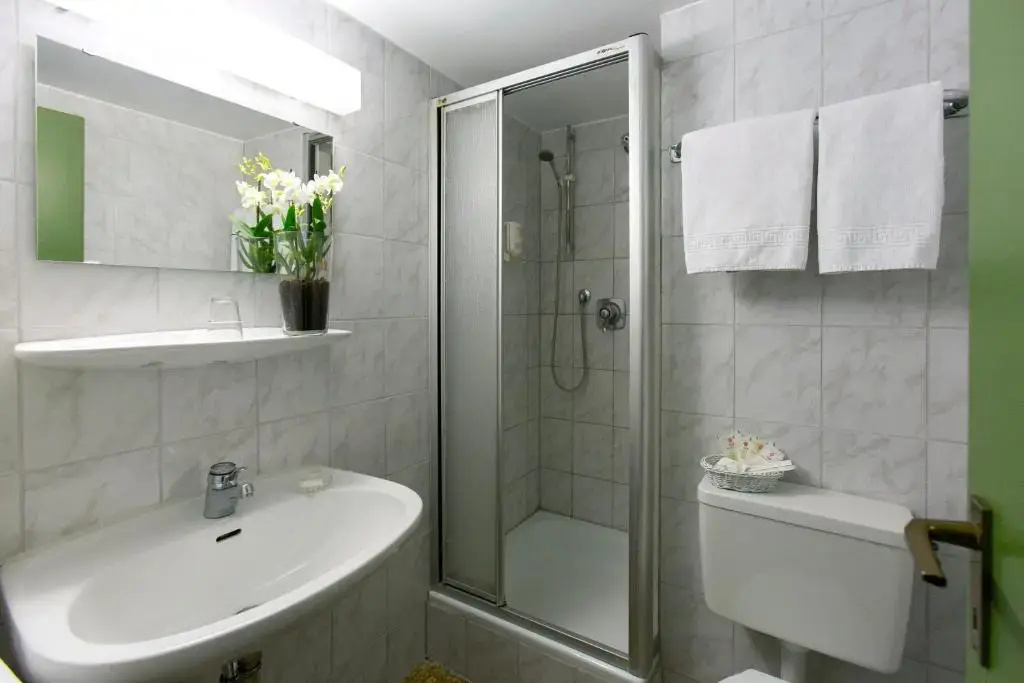 TOP Hotel Post Frankfurt Airport - Chambres