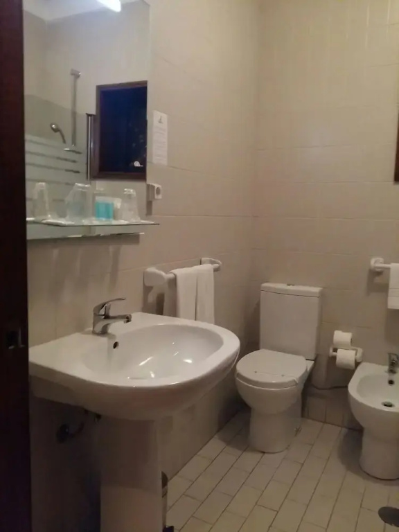 Economy room
