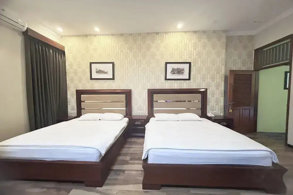 Standard Double room (full double bed)