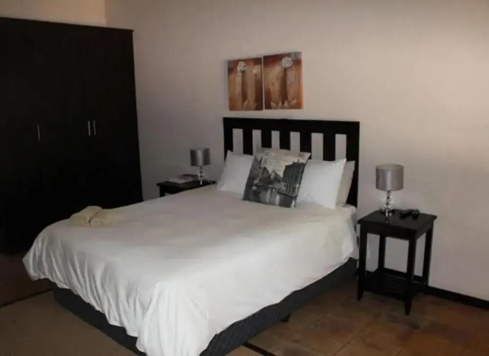 Four Seasons Guesthouses — фото 3