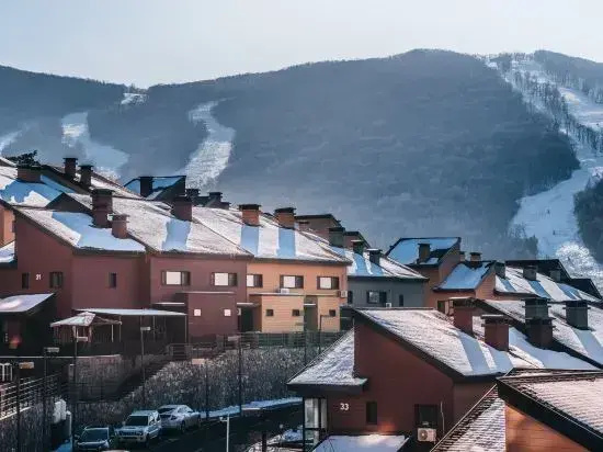 SNOW Mountain Apartment WANKE LAKE SONGHUA RESORT