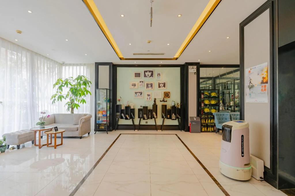 Отель Xana Hotelle Beijing Beiyuan Metro Station Branch в Пекине