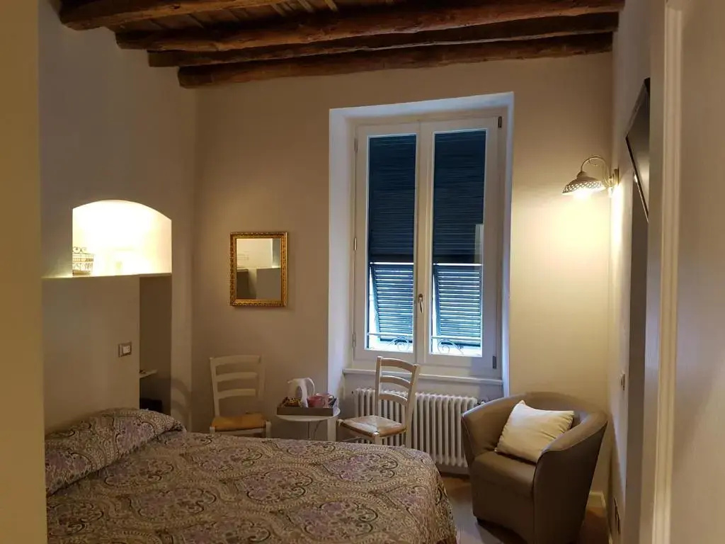 Standard Double room (full double bed)