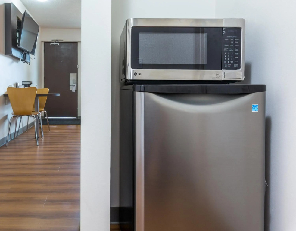 Motel 6 Fort Nelson, BC - фото 19