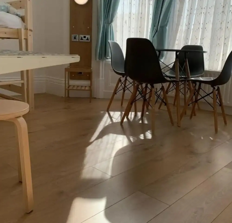 Standard Quadruple Family room