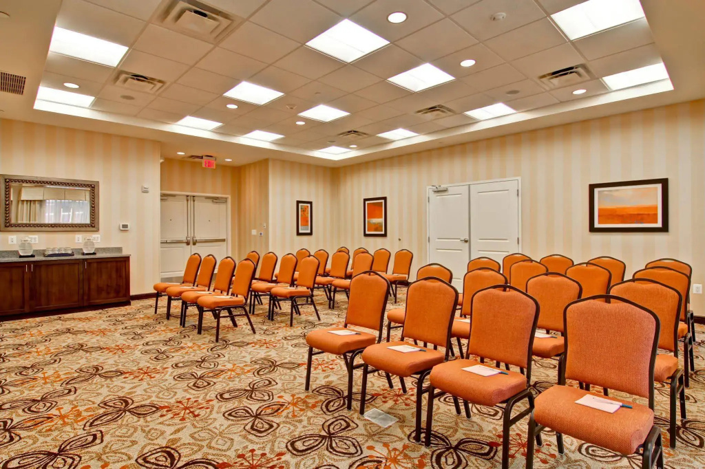 Homewood Suites by Hilton Woodbridge - Général