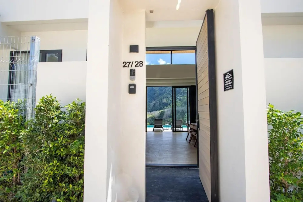 Aileen Saku Elegant 4BR Villa P3v27/28