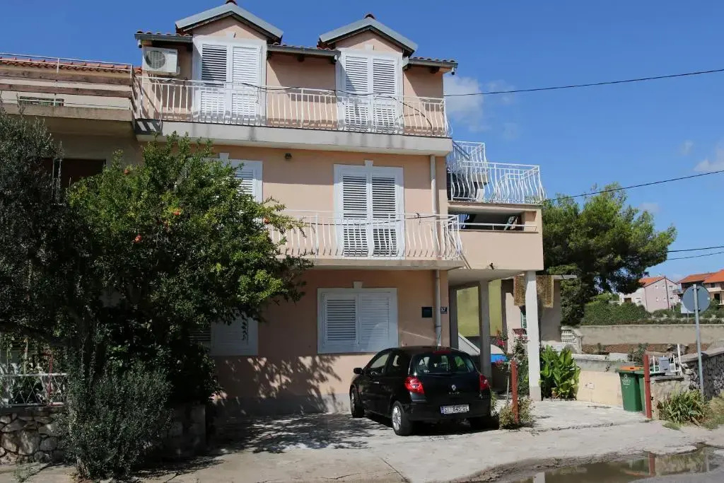Apartment Ajdukovic 2