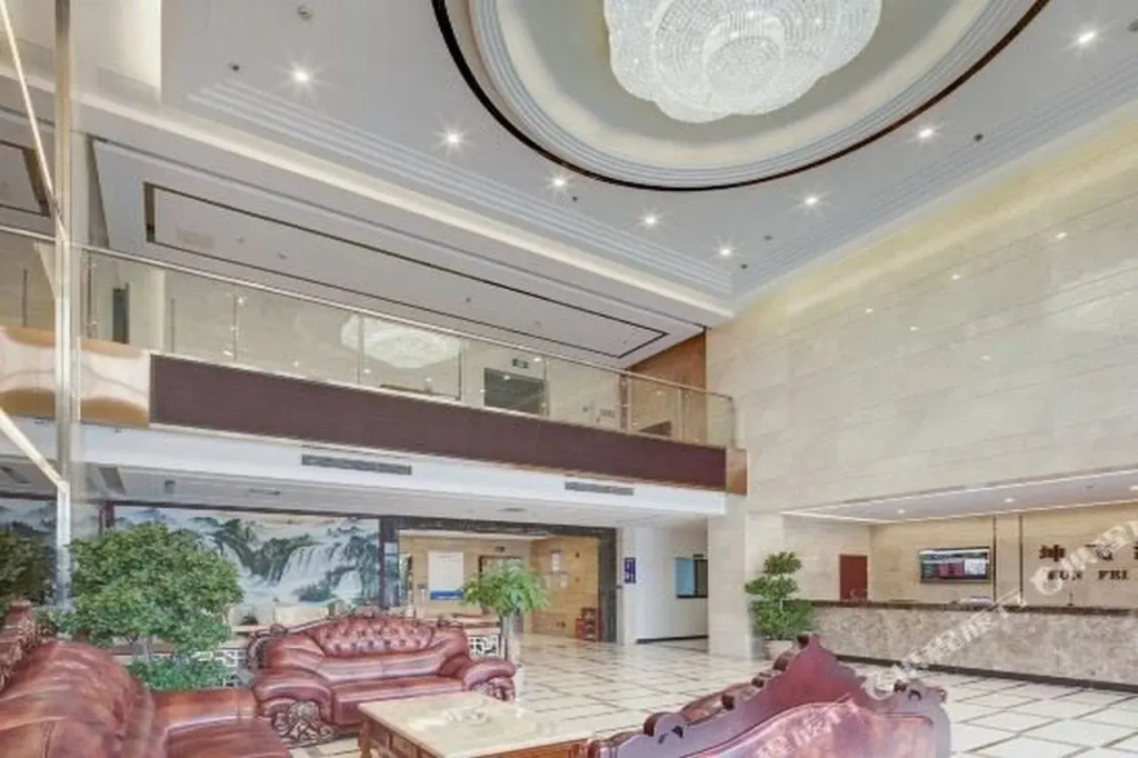 Lobby & Reception
