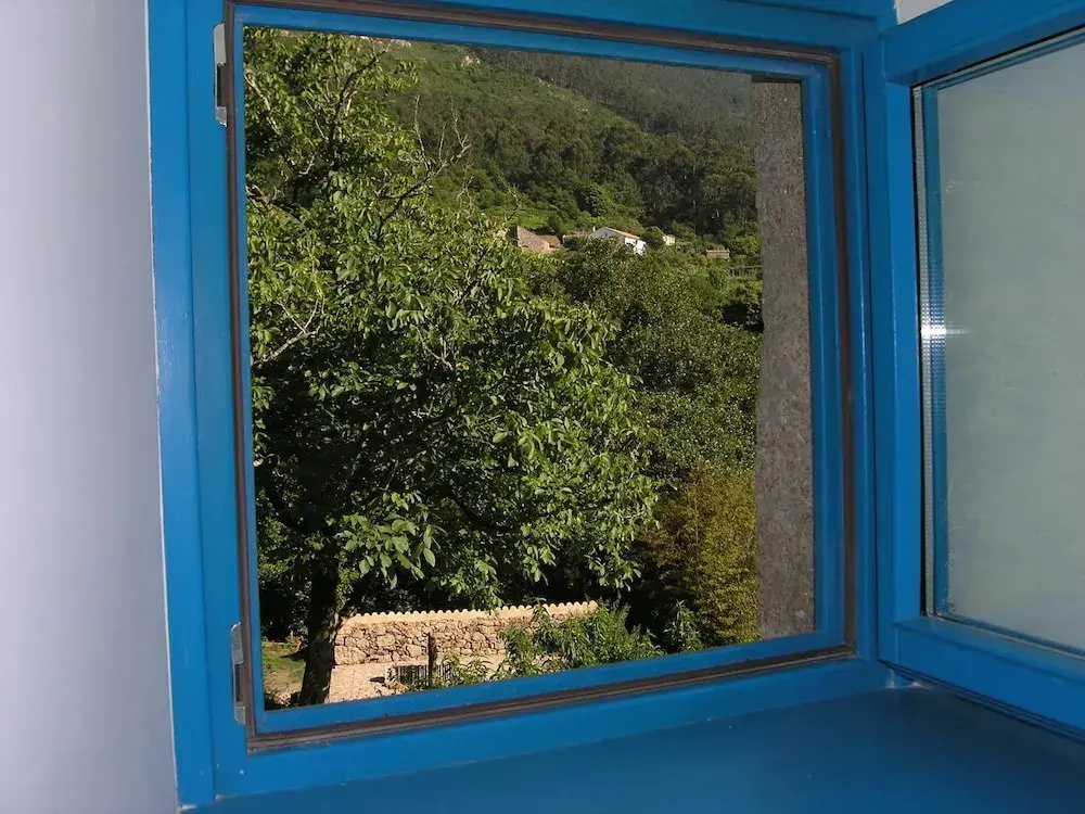 Standard Double room with mountain view (full double bed)