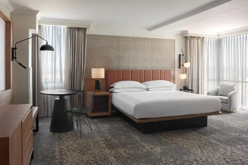 Sheraton Parkway Toronto North Hotel & Suites - Chambres