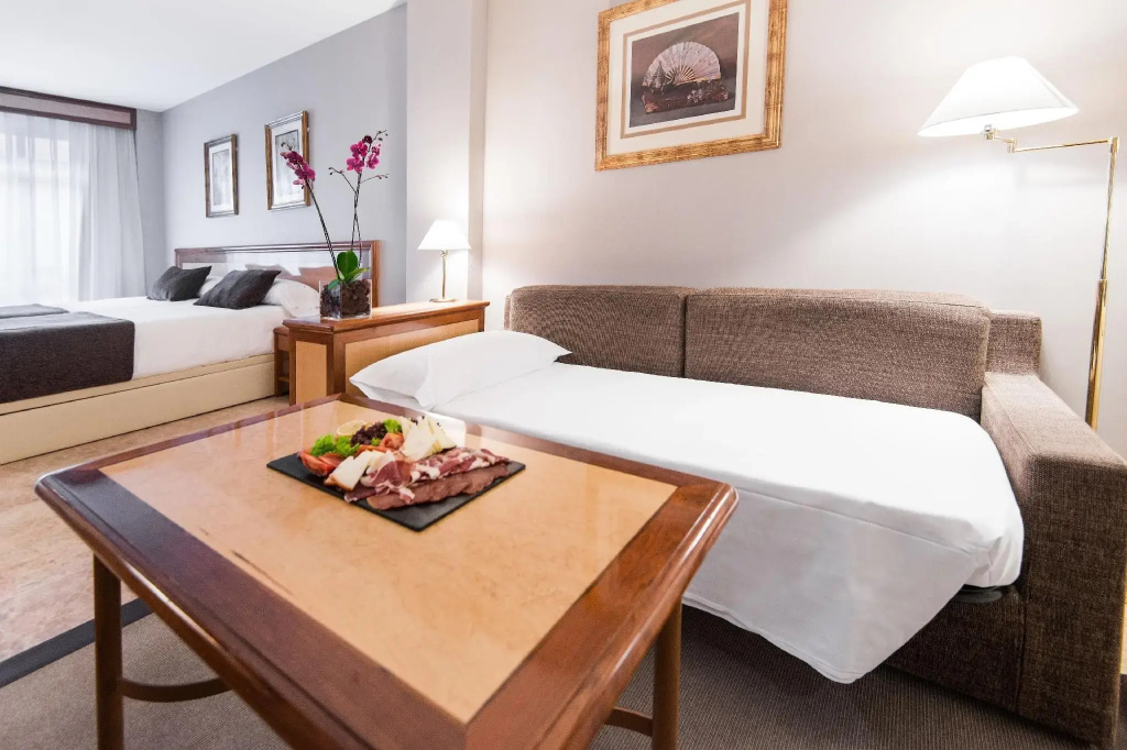 Classic Triple room