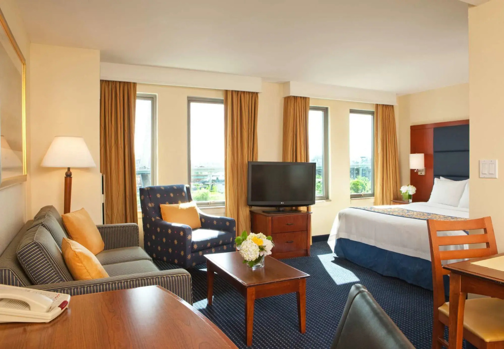 Residence Inn Boston Harbor on Tudor Wharf