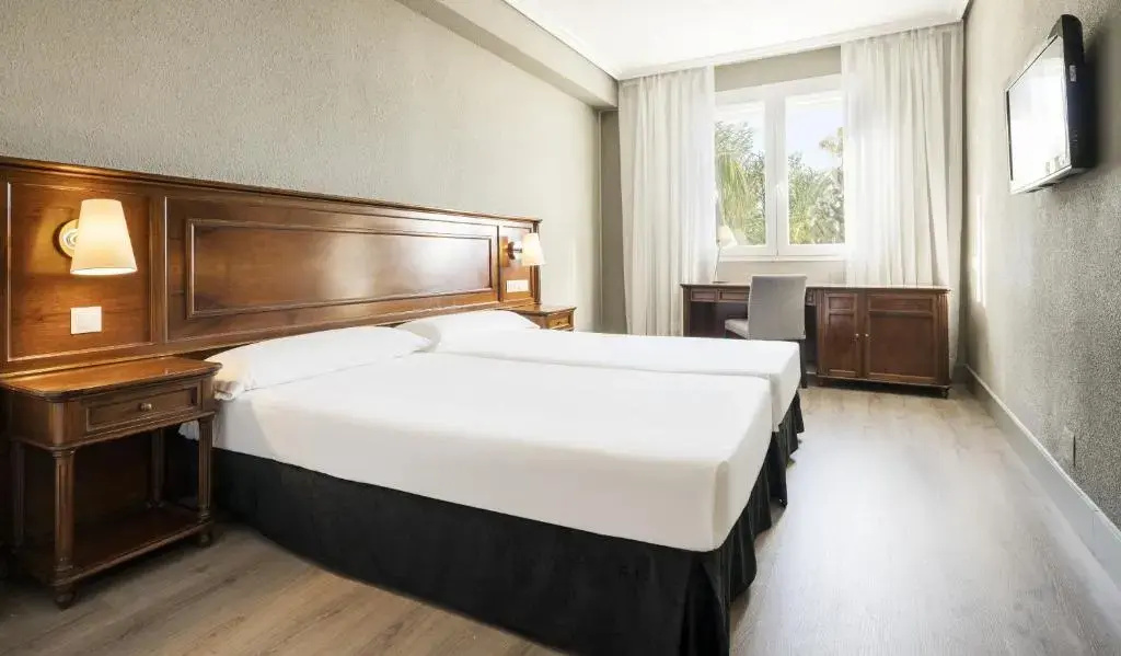 Hotel ILUNION Las Lomas - Chambres